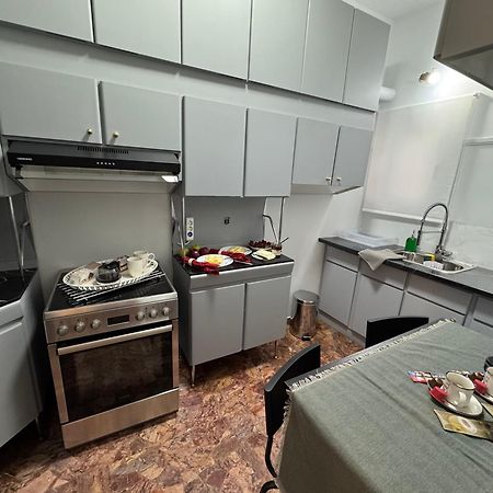 דירות אתונה Living Near Acropolis By Sylvia Staikou 2Nd & 3D Floor מראה חיצוני תמונה