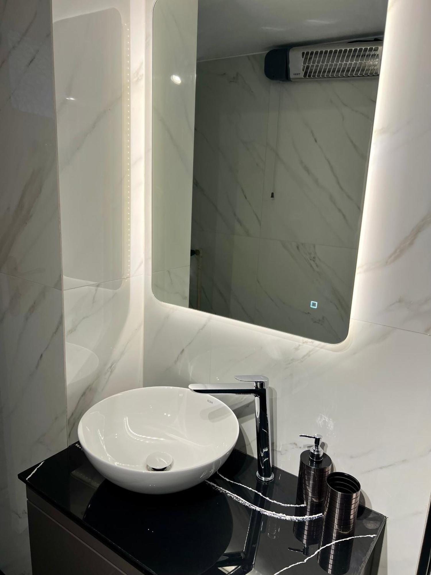 דירות אתונה Living Near Acropolis By Sylvia Staikou 2Nd & 3D Floor מראה חיצוני תמונה