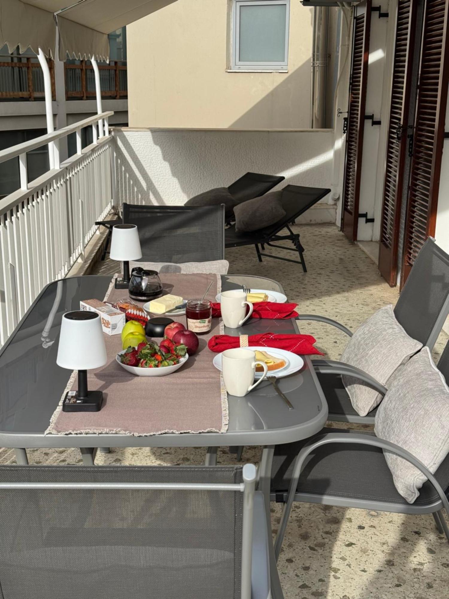 דירות אתונה Living Near Acropolis By Sylvia Staikou 2Nd & 3D Floor מראה חיצוני תמונה