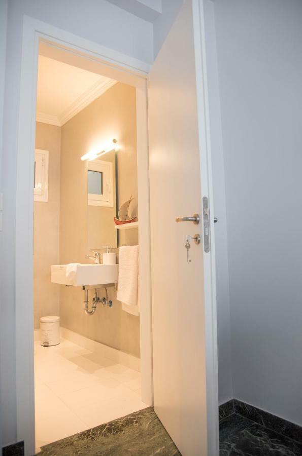 דירות אתונה Living Near Acropolis By Sylvia Staikou 2Nd & 3D Floor מראה חיצוני תמונה